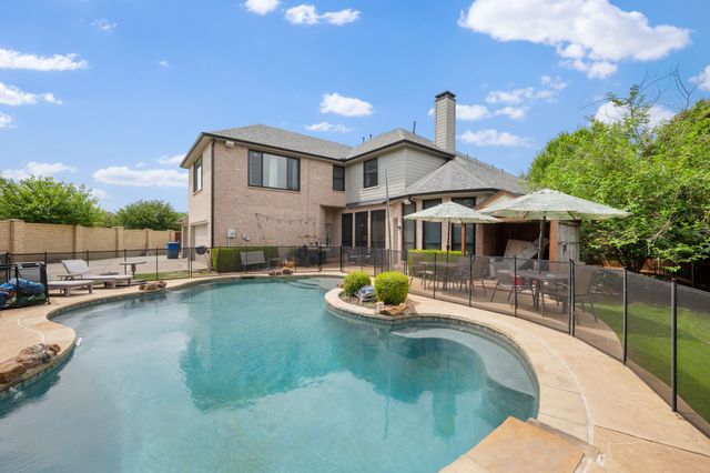 433 Long Cove Court, Allen, TX 75002