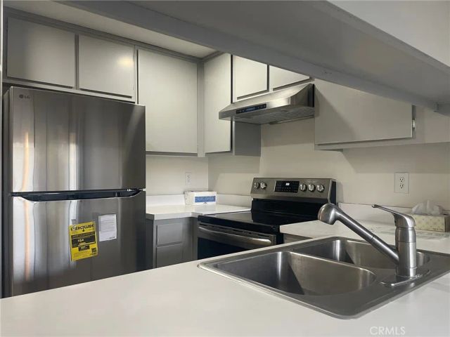 960 Pinyon Court, Ontario, CA 91762