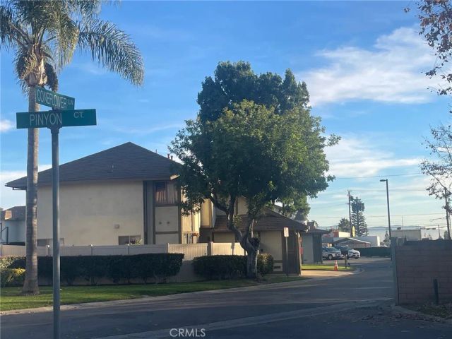 960 Pinyon Court, Ontario, CA 91762
