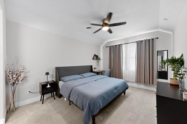 1717 Roadrunner Drive, Little Elm, TX 75068