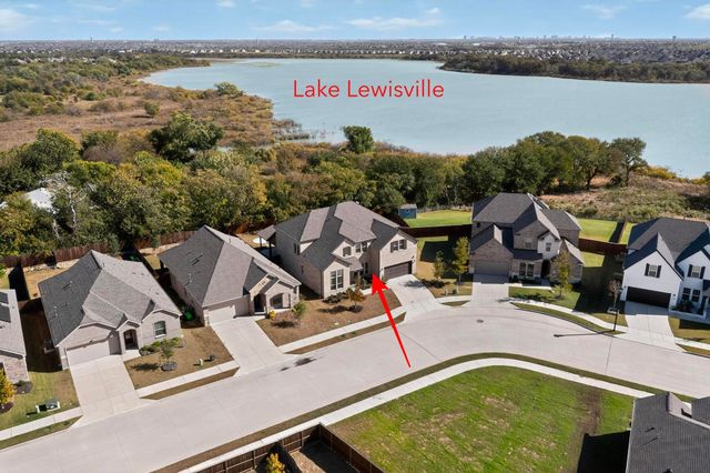 1717 Roadrunner Drive, Little Elm, TX 75068