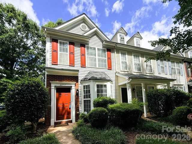 8842 Gerren Court, Charlotte, NC 28217