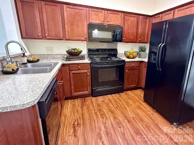 8842 Gerren Court, Charlotte, NC 28217