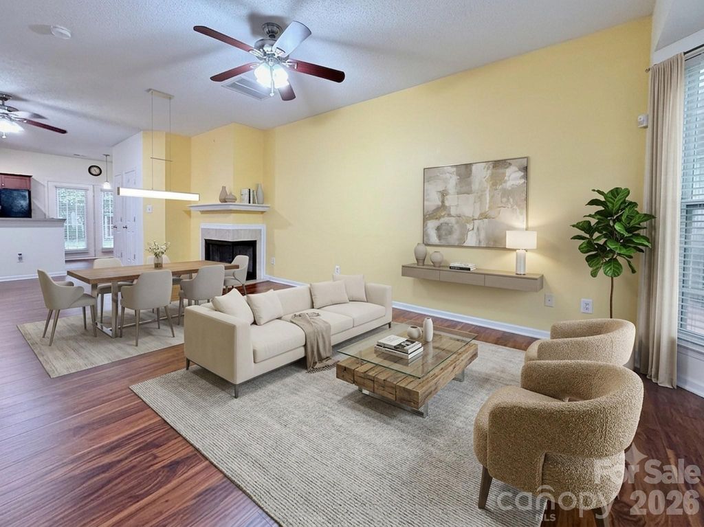 8842 Gerren Court, Charlotte, NC 28217