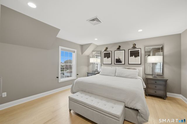 20 Third Street 3, Stamford, CT 06905