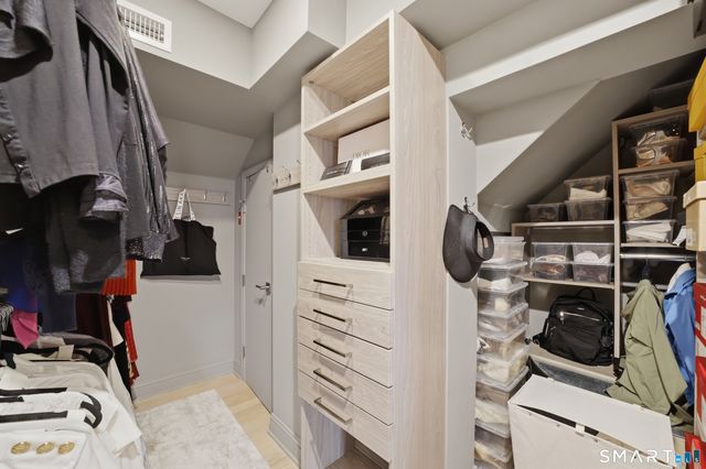 20 Third Street 3, Stamford, CT 06905