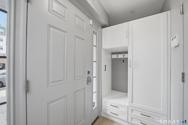 20 Third Street 3, Stamford, CT 06905