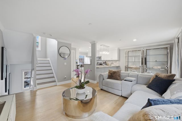 20 Third Street 3, Stamford, CT 06905