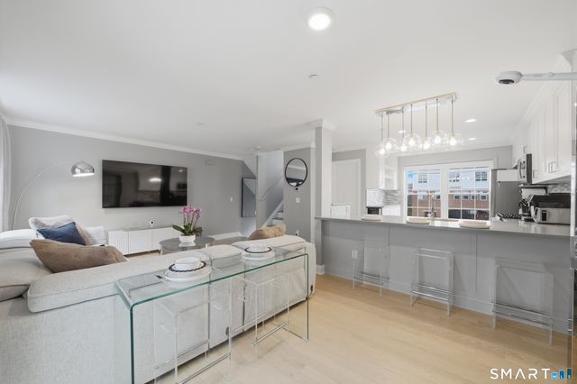 20 Third Street 3, Stamford, CT 06905