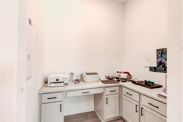 2824 Stone Branch DR, Leander, TX 78641