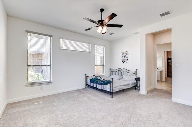 2824 Stone Branch DR, Leander, TX 78641