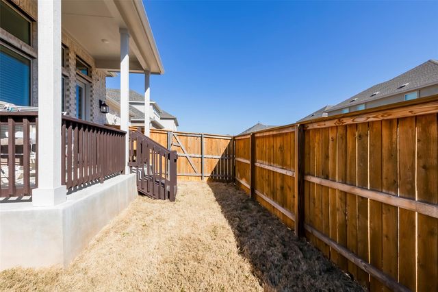 2824 Stone Branch DR, Leander, TX 78641