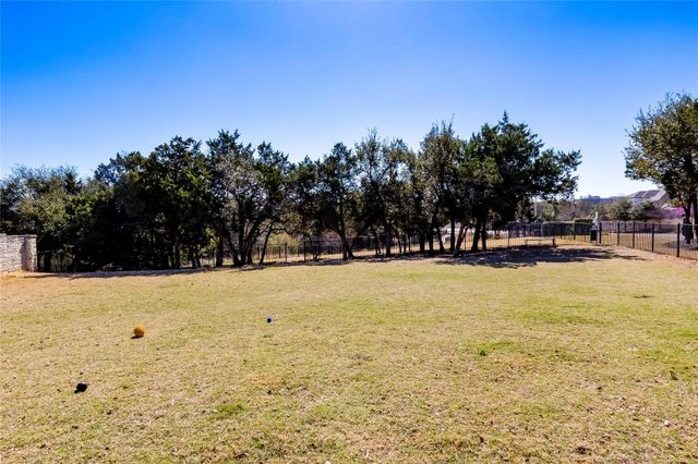 2824 Stone Branch DR, Leander, TX 78641