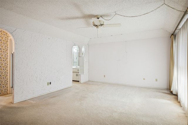 2709 Prairie Creek Court, Plano, TX 75075