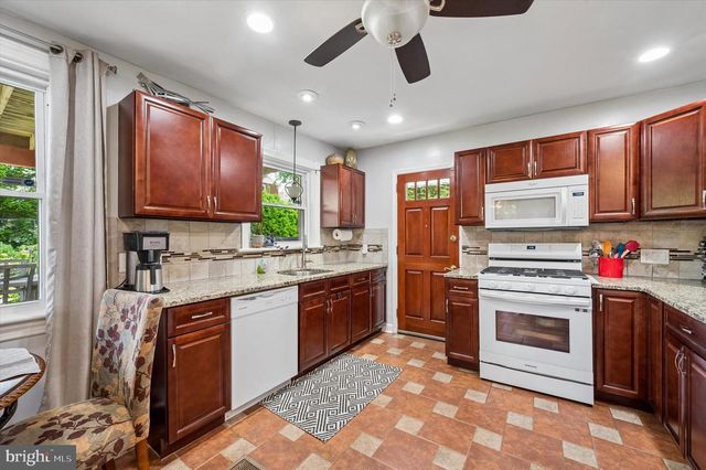 635 LUKENS AVE, Upper Darby, PA 19082