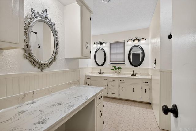 334 Alanbrook, Sherwood, AR 72120