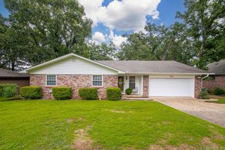 334 Alanbrook, Sherwood, AR 72120