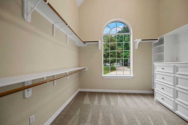 11520 Grandview Drive, Montgomery, TX 77356