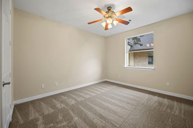 11520 Grandview Drive, Montgomery, TX 77356