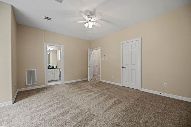 11520 Grandview Drive, Montgomery, TX 77356