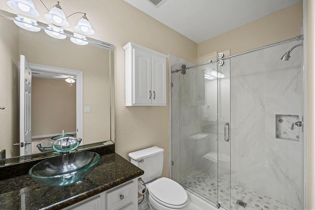 11520 Grandview Drive, Montgomery, TX 77356
