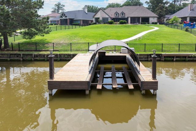 11520 Grandview Drive, Montgomery, TX 77356