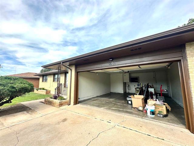 1606 NW 27th Street, Lawton, OK 73505