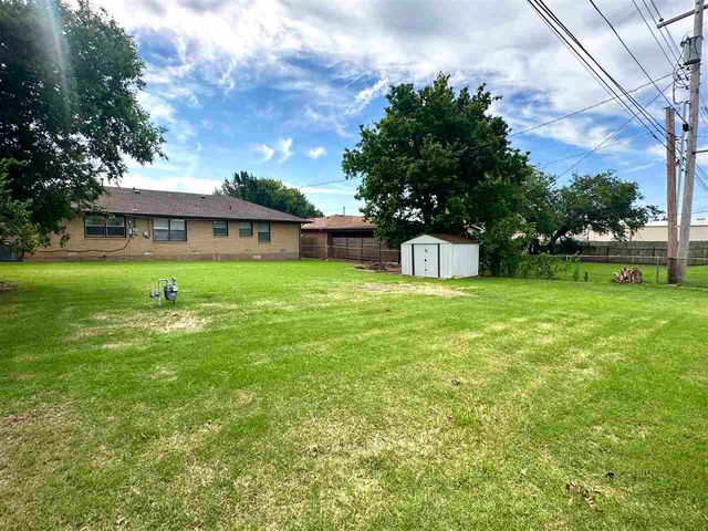 1606 NW 27th Street, Lawton, OK 73505