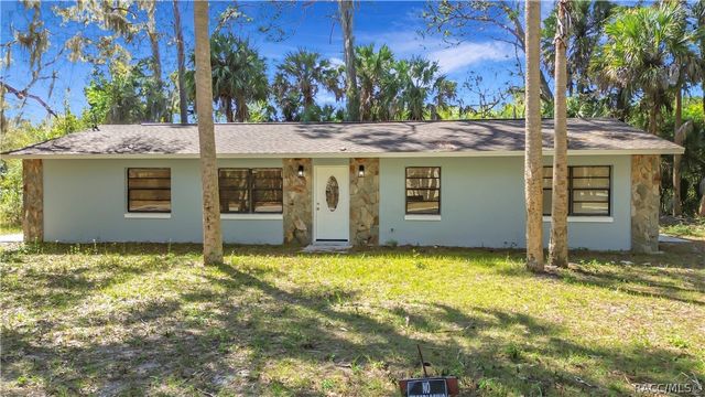 416 N Hourglass Terrace, Crystal River, FL 34429