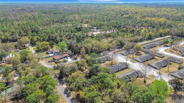 416 N Hourglass Terrace, Crystal River, FL 34429