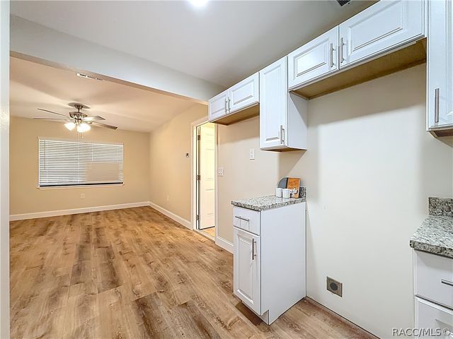 416 N Hourglass Terrace, Crystal River, FL 34429