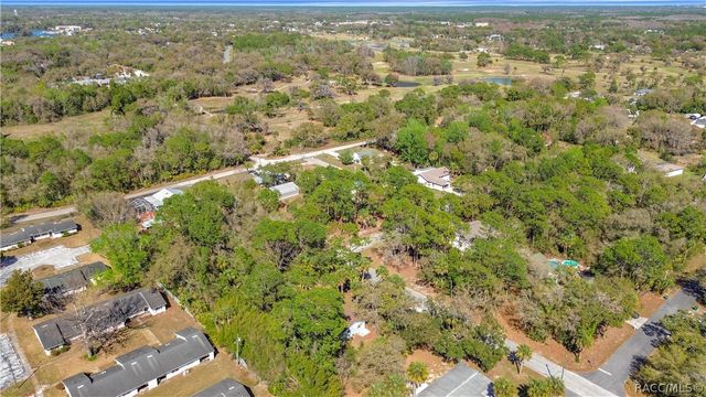 416 N Hourglass Terrace, Crystal River, FL 34429