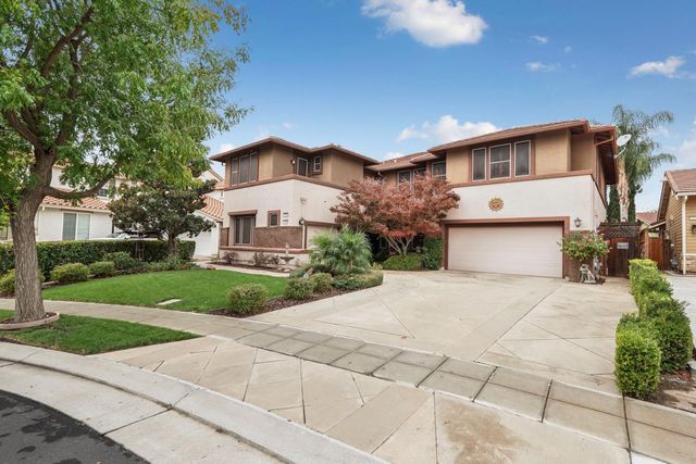 145 N Hancock Park Dr, Mountain House, CA 95391