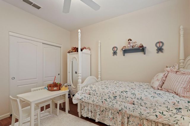 145 N Hancock Park Dr, Mountain House, CA 95391