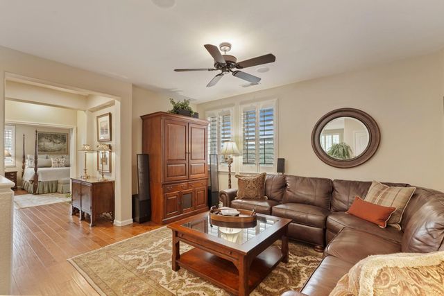 145 N Hancock Park Dr, Mountain House, CA 95391