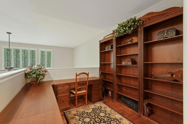 145 N Hancock Park Dr, Mountain House, CA 95391