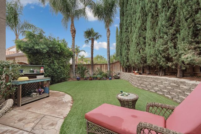 145 N Hancock Park Dr, Mountain House, CA 95391