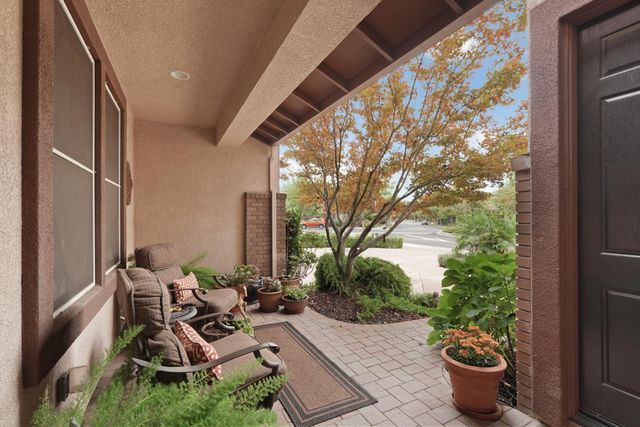 145 N Hancock Park Dr, Mountain House, CA 95391