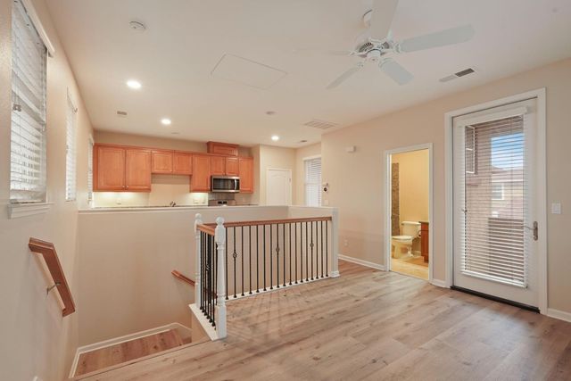 145 N Hancock Park Dr, Mountain House, CA 95391