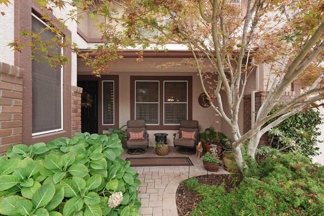 145 N Hancock Park Dr, Mountain House, CA 95391