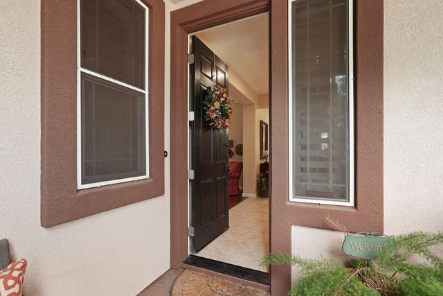 145 N Hancock Park Dr, Mountain House, CA 95391