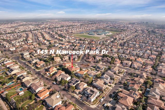 145 N Hancock Park Dr, Mountain House, CA 95391