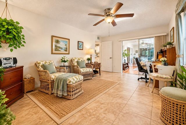 8612 SW 61ST COURT, Ocala, FL 34476