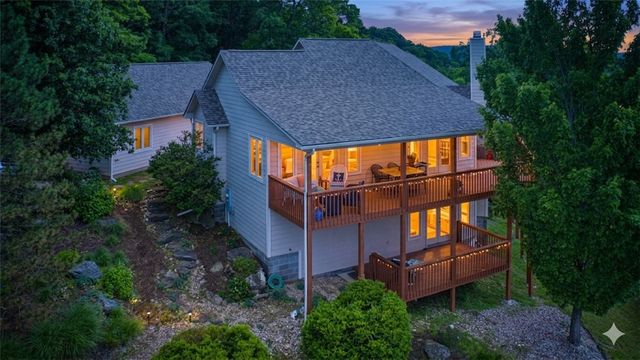 2 Quail-Run Drive, Holiday Island, AR 72631