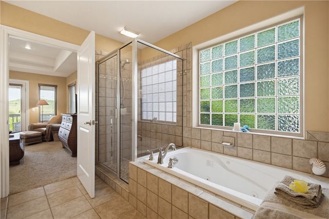 2 Quail-Run Drive, Holiday Island, AR 72631