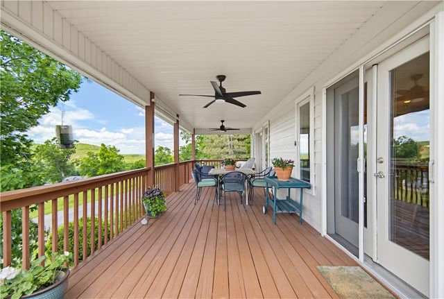 2 Quail-Run Drive, Holiday Island, AR 72631