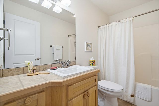 2 Quail-Run Drive, Holiday Island, AR 72631