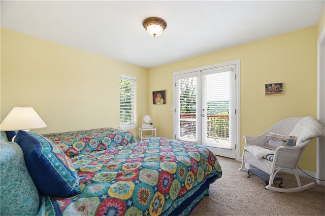 2 Quail-Run Drive, Holiday Island, AR 72631