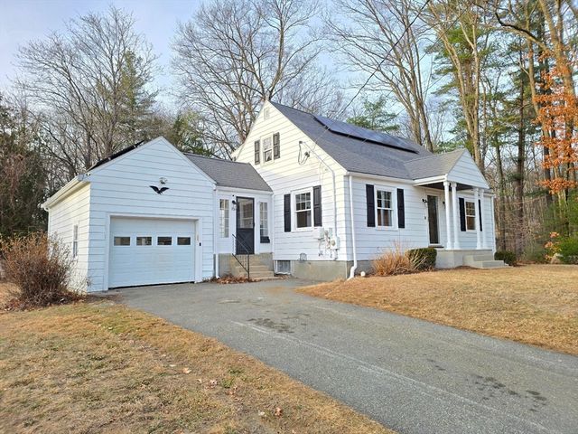 12 Alfred Rd, Ashland, MA 01721