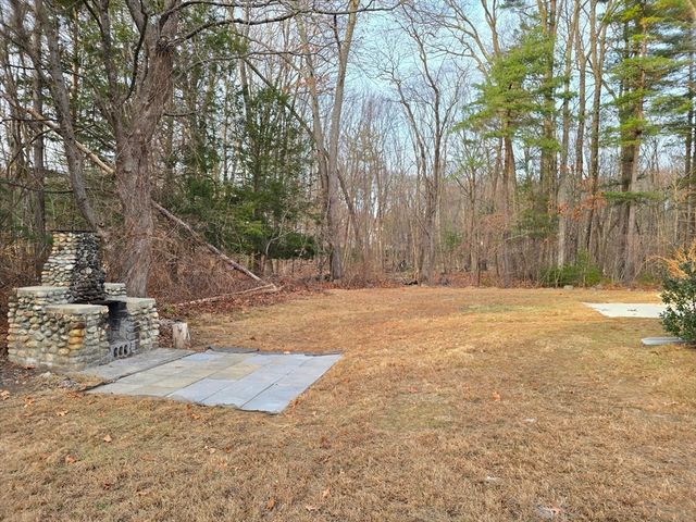 12 Alfred Rd, Ashland, MA 01721